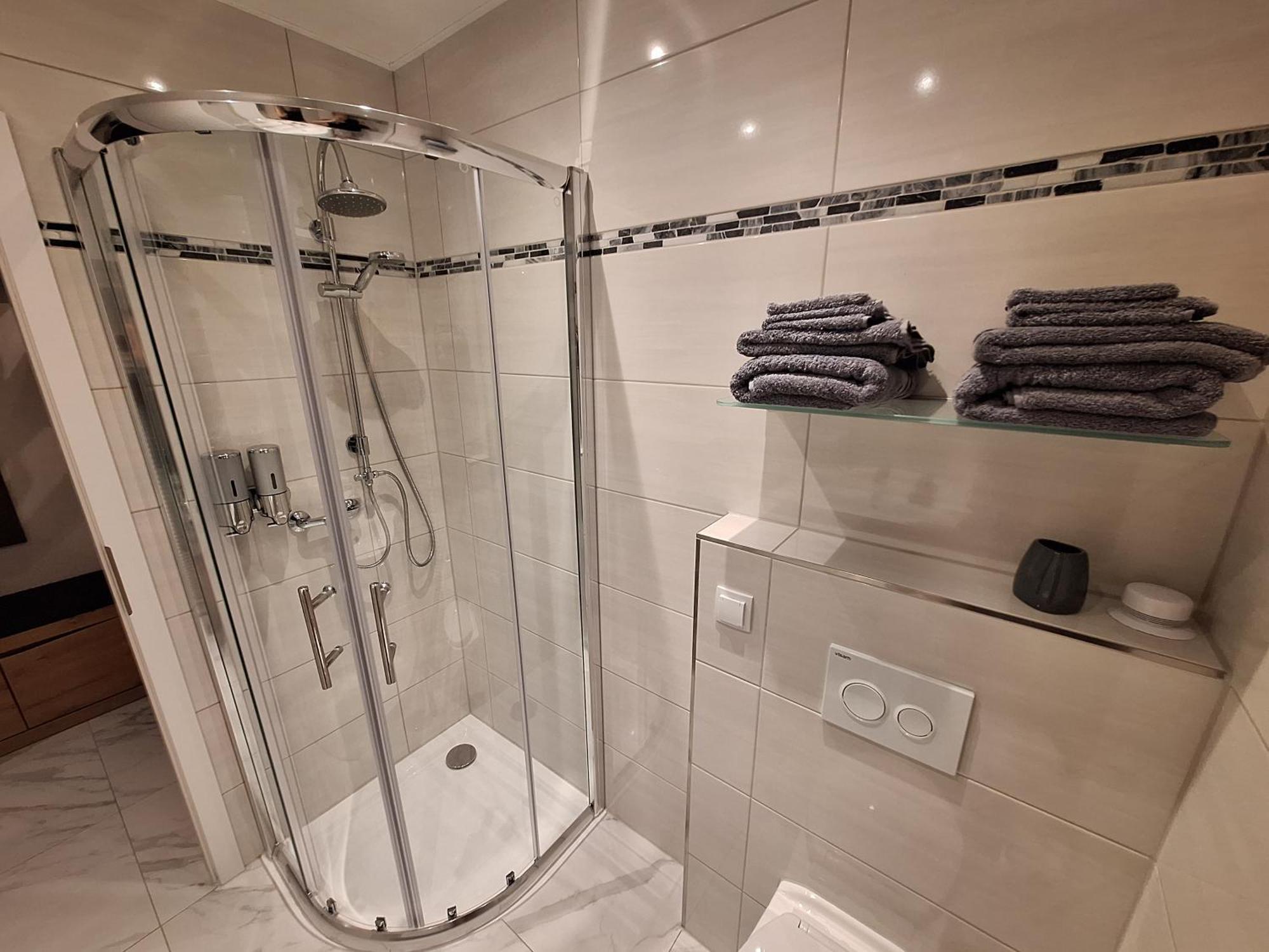 Ferienhaus Saaleblick Wettin Dış mekan fotoğraf